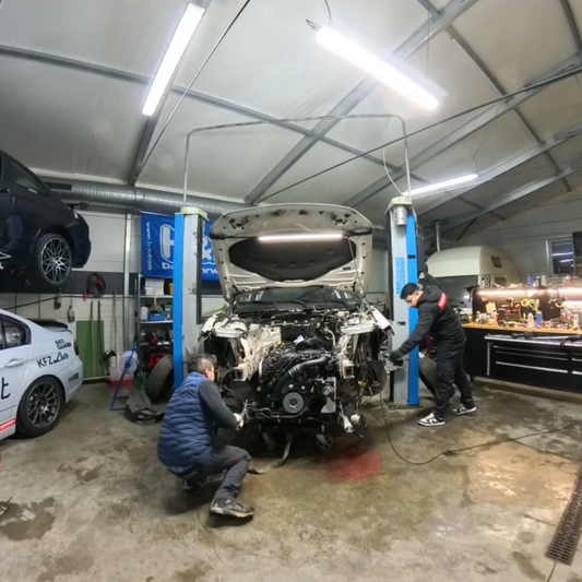 „End“-Hochzeit – Der Motor verlässt den 1er für das nächste Motorsport-Projekt