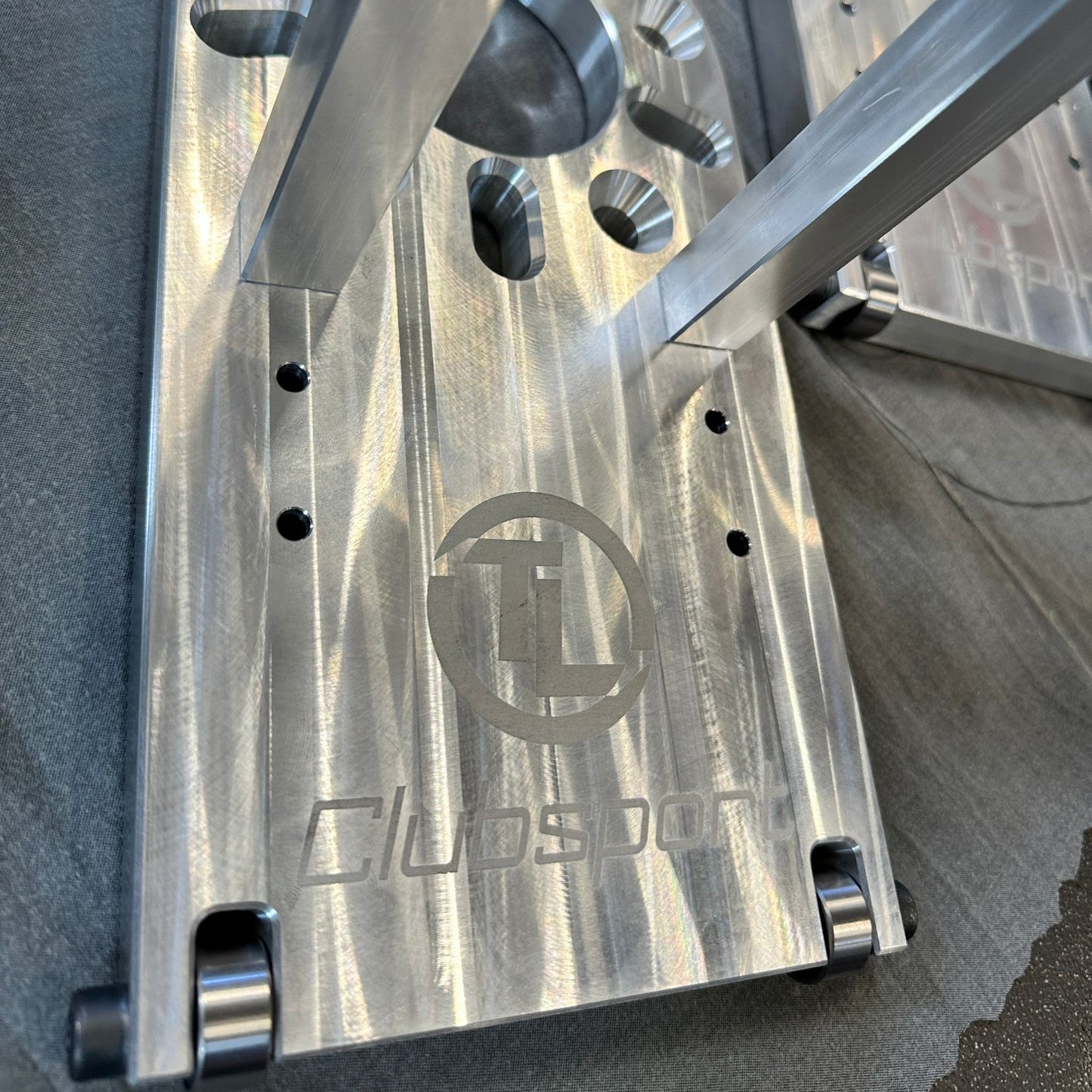 TLC Motorsport Hubstand-System / Radnaben-Achsvermesssystem
